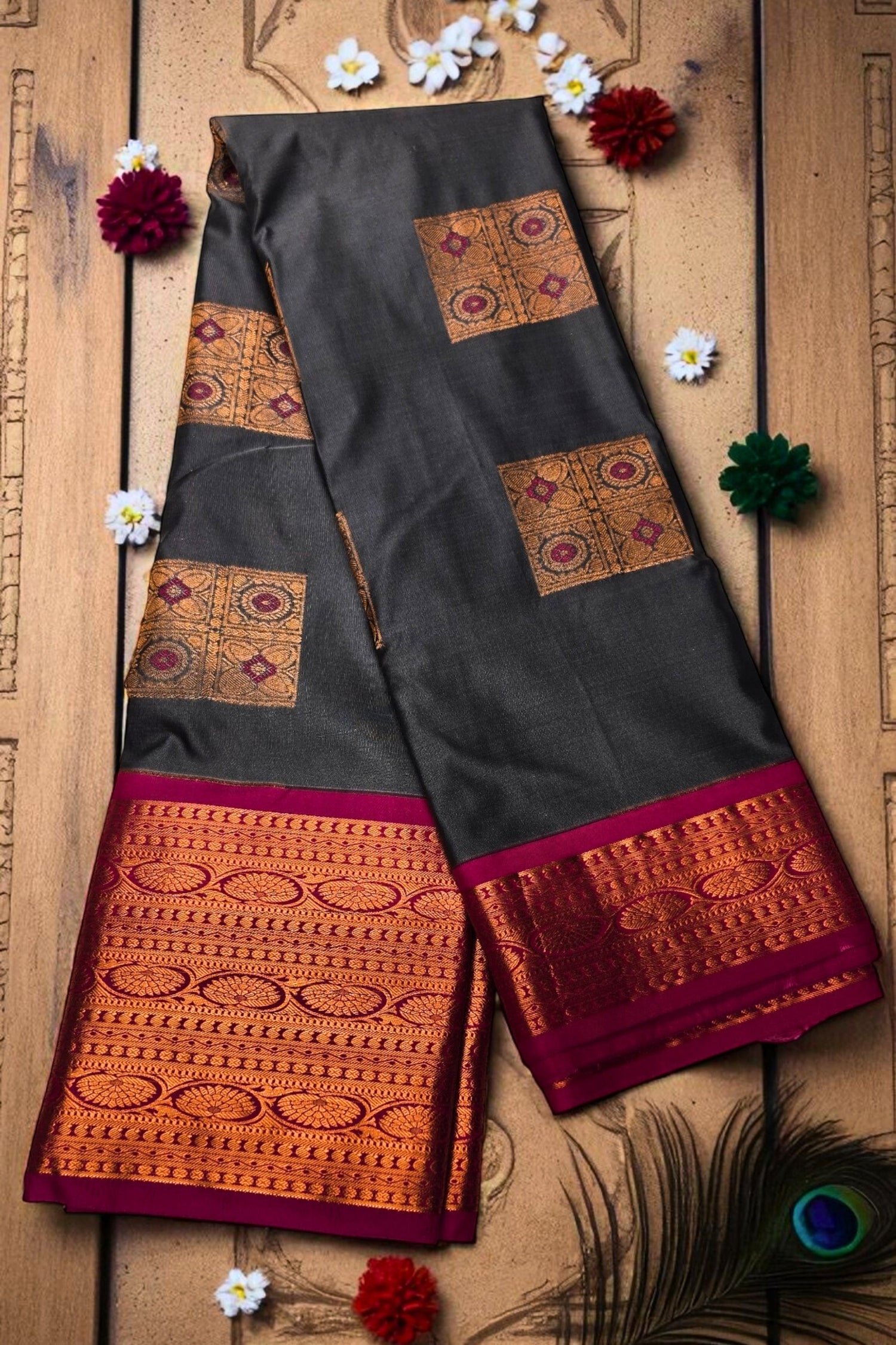 Elegant Dark Green Kanjipuram Silk Saree with Contrasting Pink Border