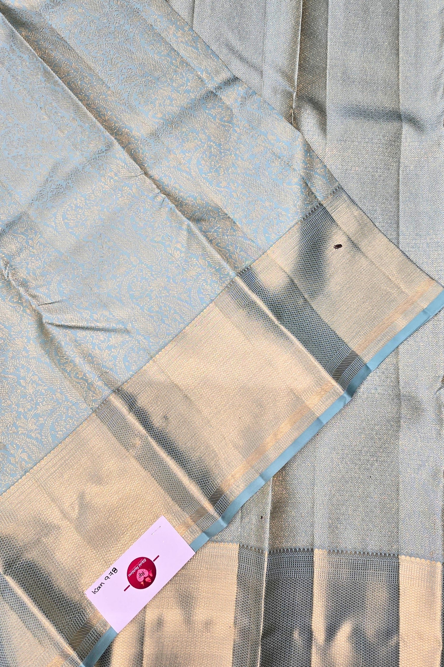 Graceful Baby Blue Kanchipuram Saree