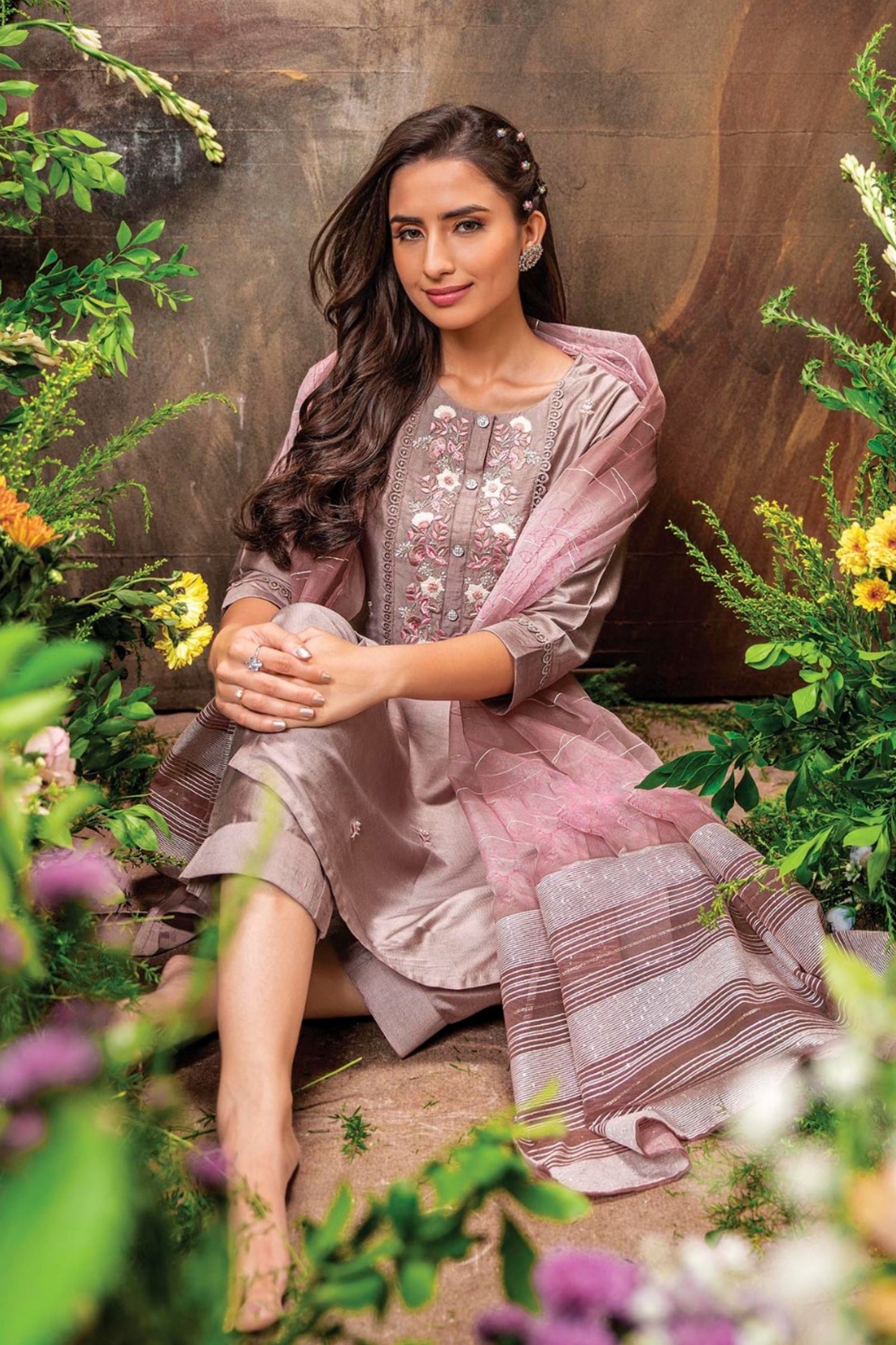 Brown Kurti Chandani – Effortless Style with Timeless Grace