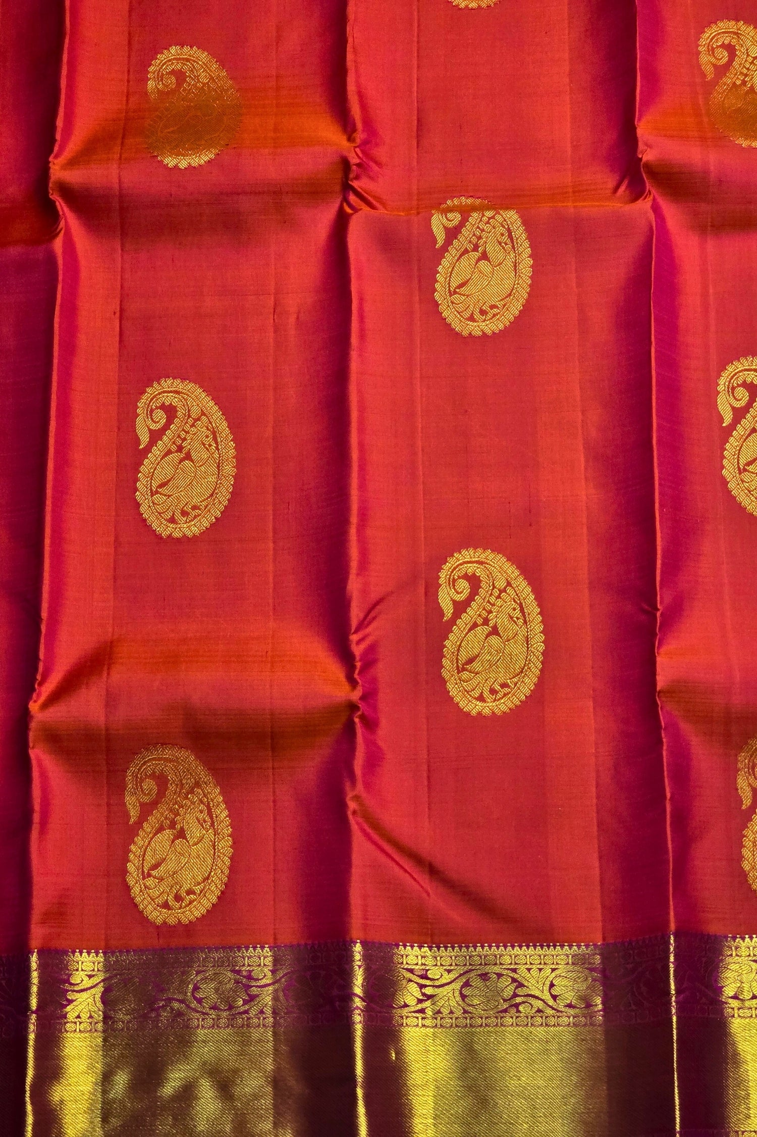 Stylish Pink Kanjivaram Saree with Contrast Pallu
