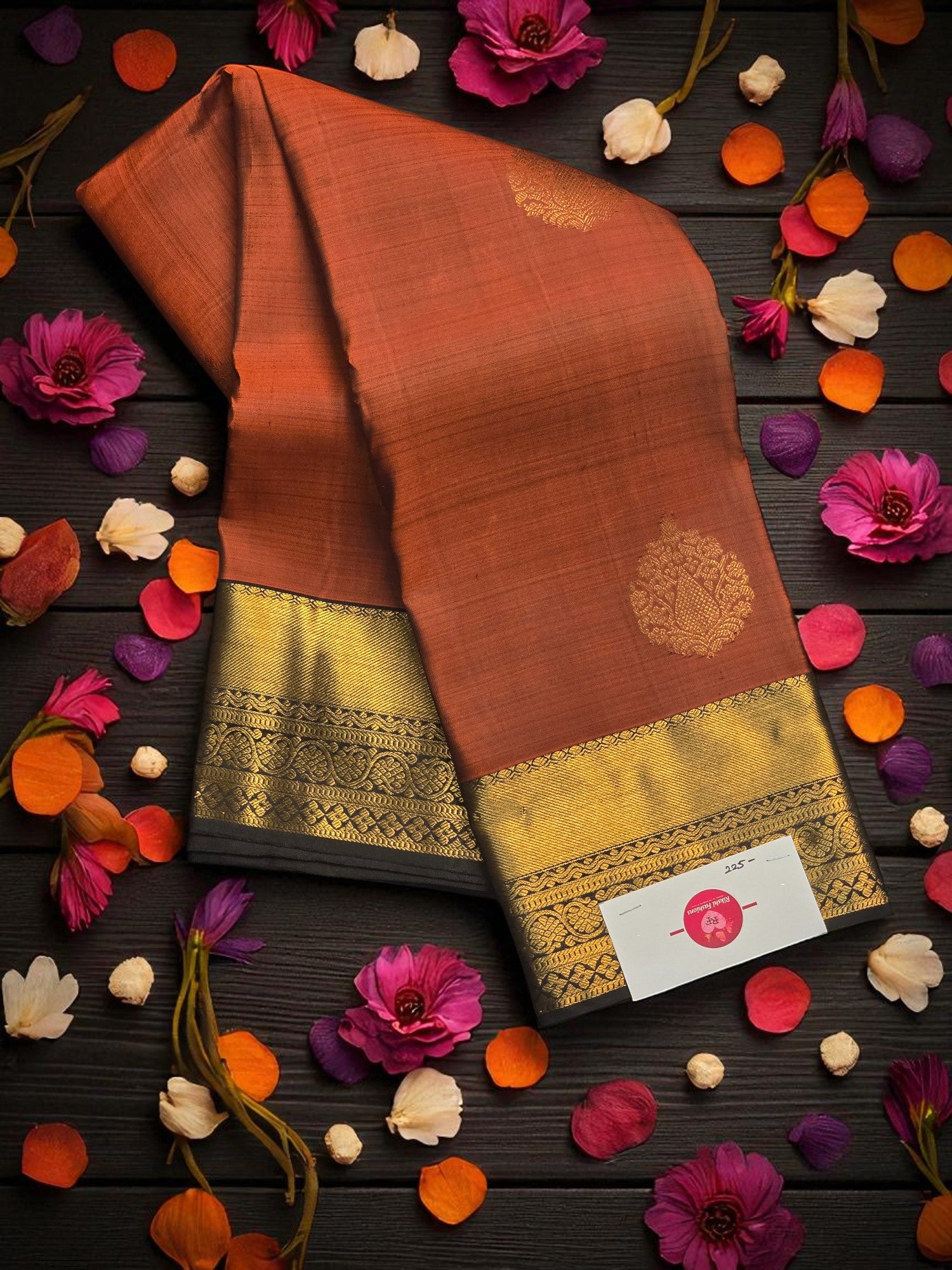 Graceful Dark Pastel Red Kanchipuram Silk Saree