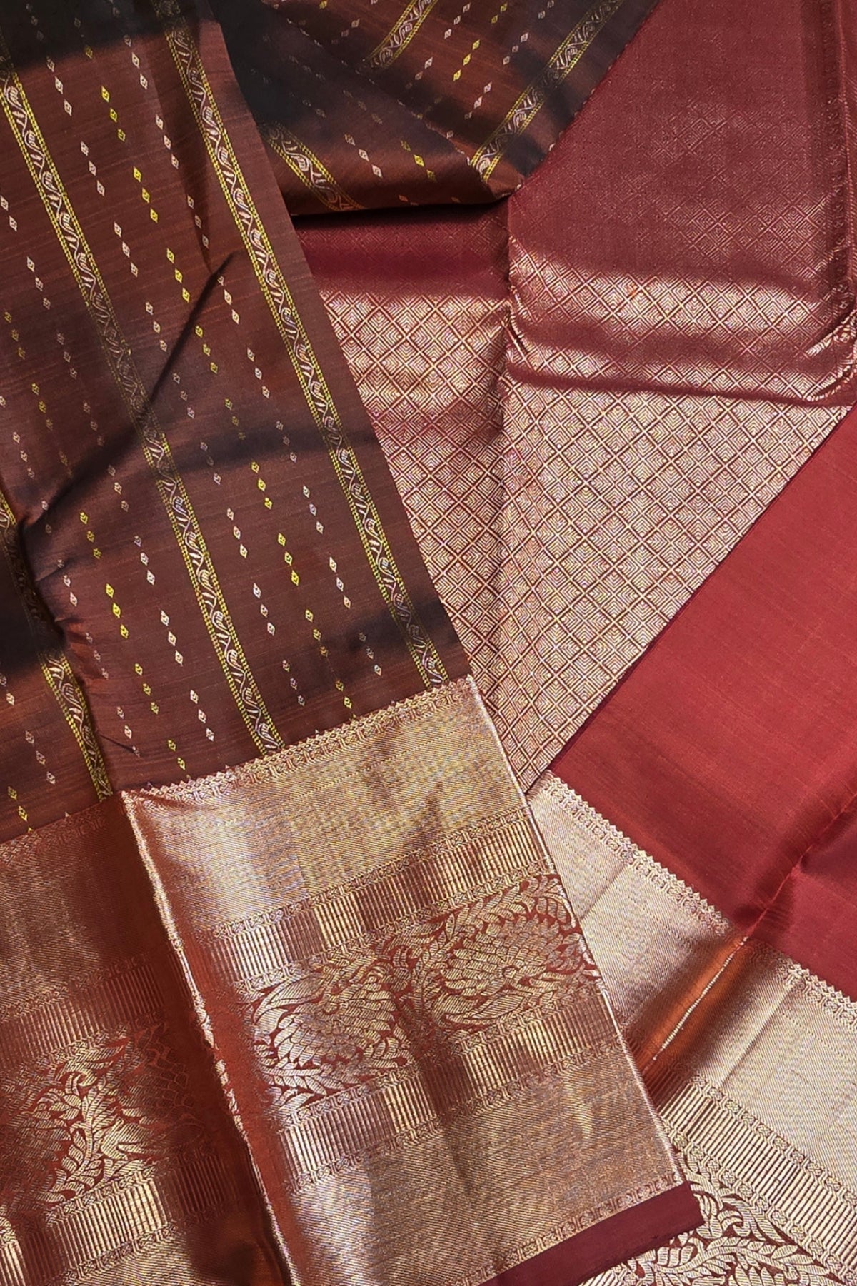 Maroon Kanchipuram Silk Saree with Timeless Elegance