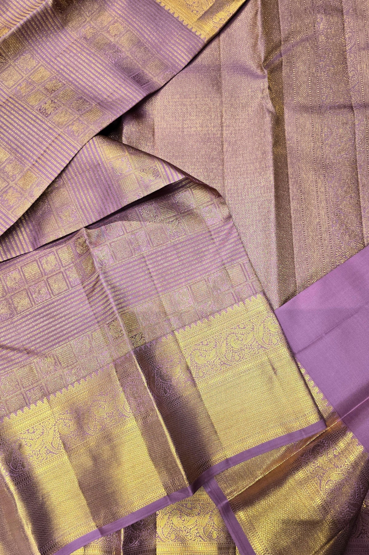 Graceful Lavender Purple Kanchipuram Silk Saree – Handwoven Elegance