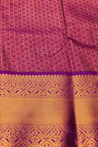 Traditional fabric with a patterned border
