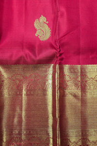 Majestic Red Kanchipuram Silk Saree with Gold Elegance