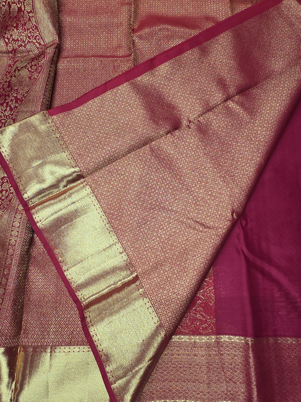 Elegant Red Kanjipuram Saree