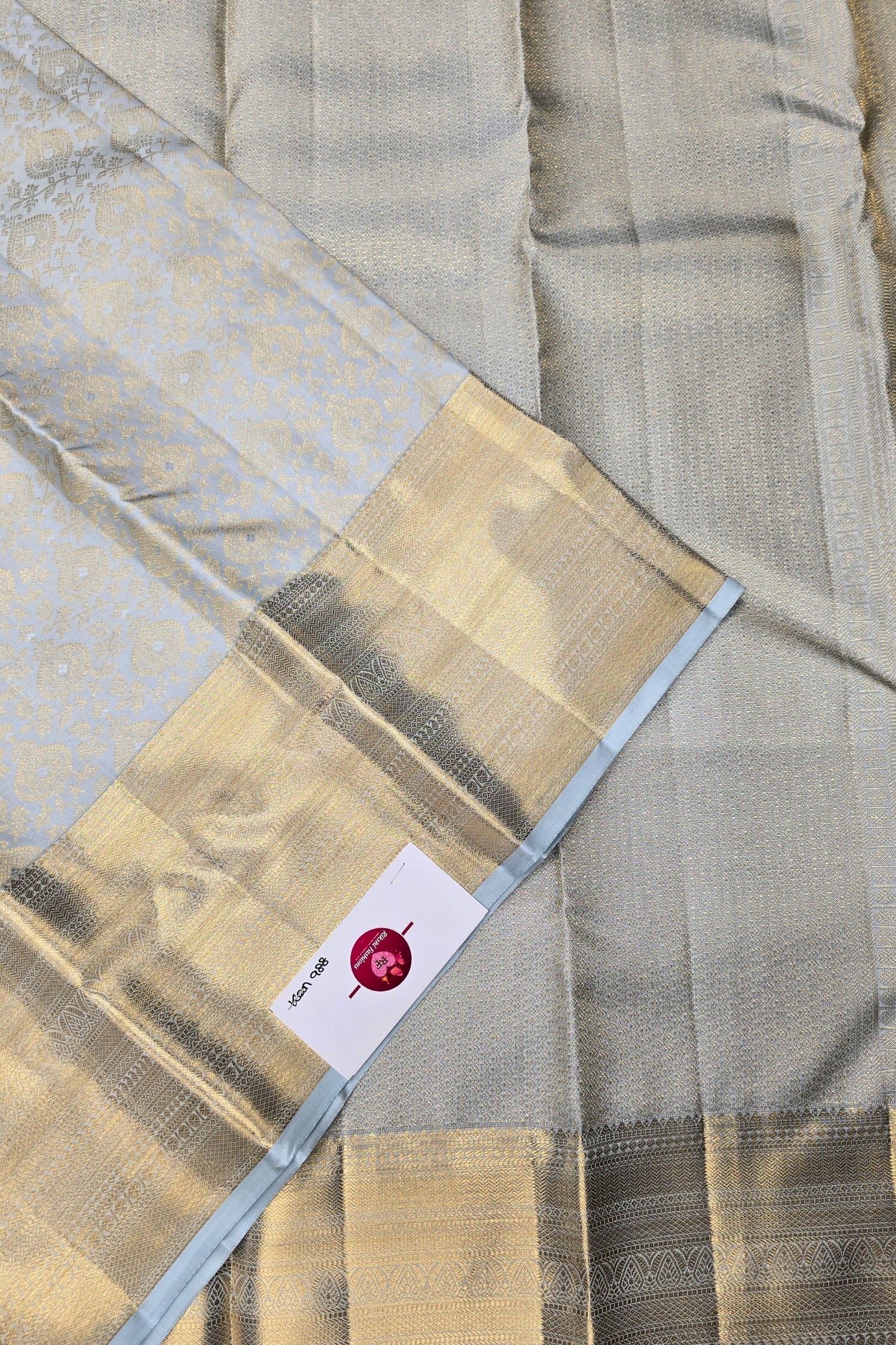 Lavender Grey Kanchipuram Silk Saree – Elegant & Timeless