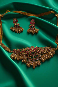 Regal Bloom Pink Heavy Stone Necklace with Earrings