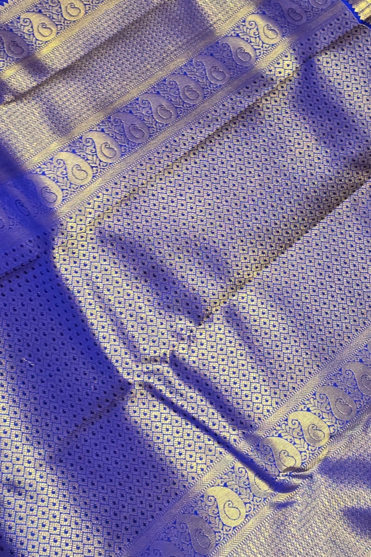 Royal Pink Kanchipuram Silk Saree with Elegant Blue Border