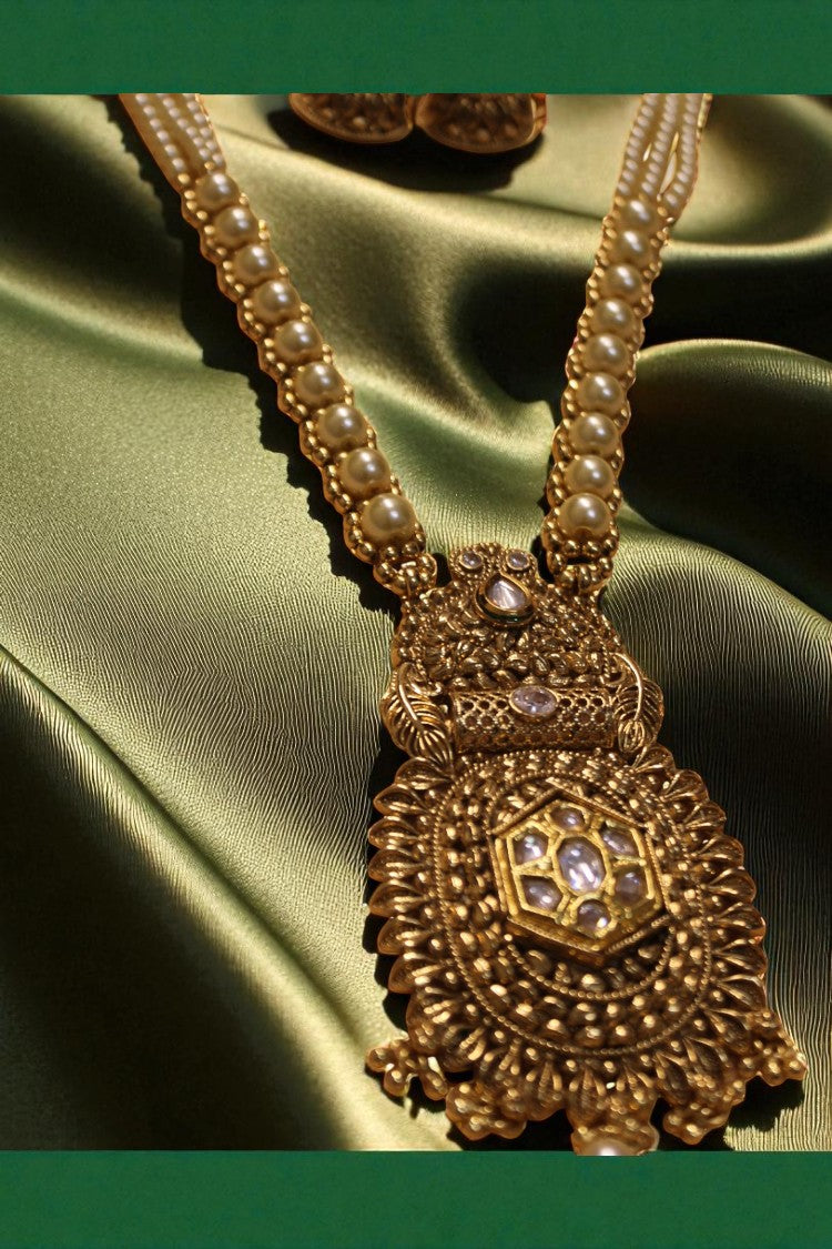 Serene Pearl Gold-Plated Haram