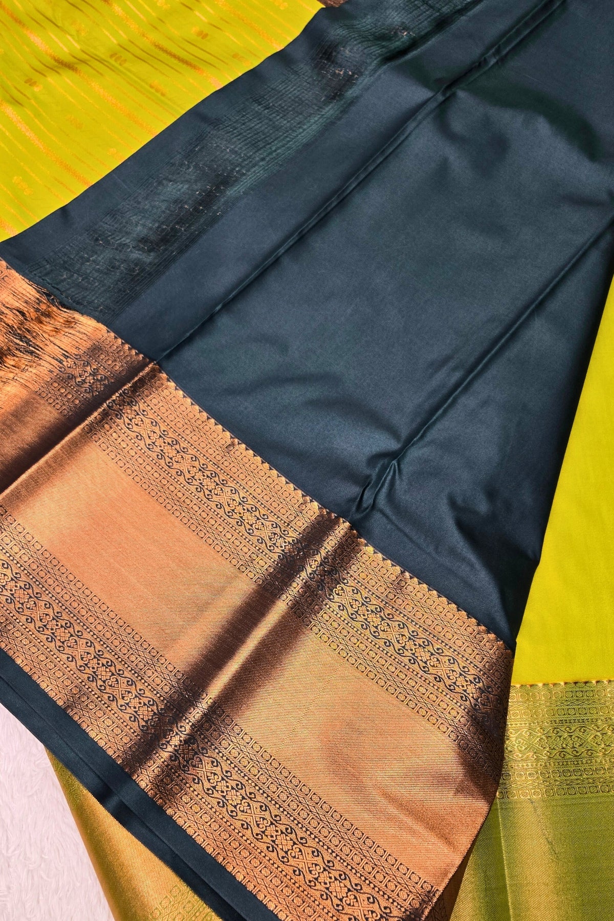 Graceful Light Green Semi Kanjipuram Silk Saree with Dark Green Border