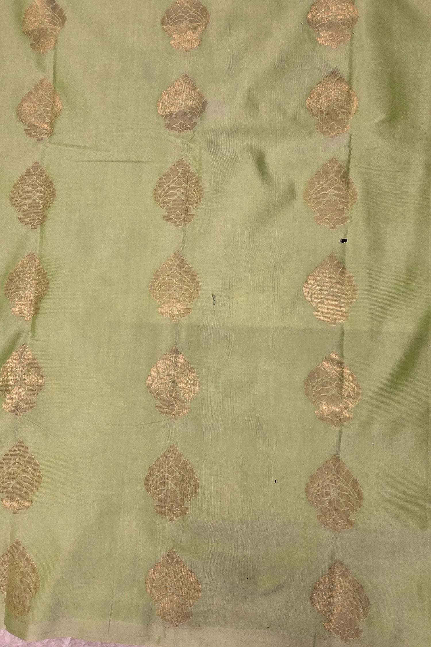 Graceful Olivine Green Semi Silk Saree