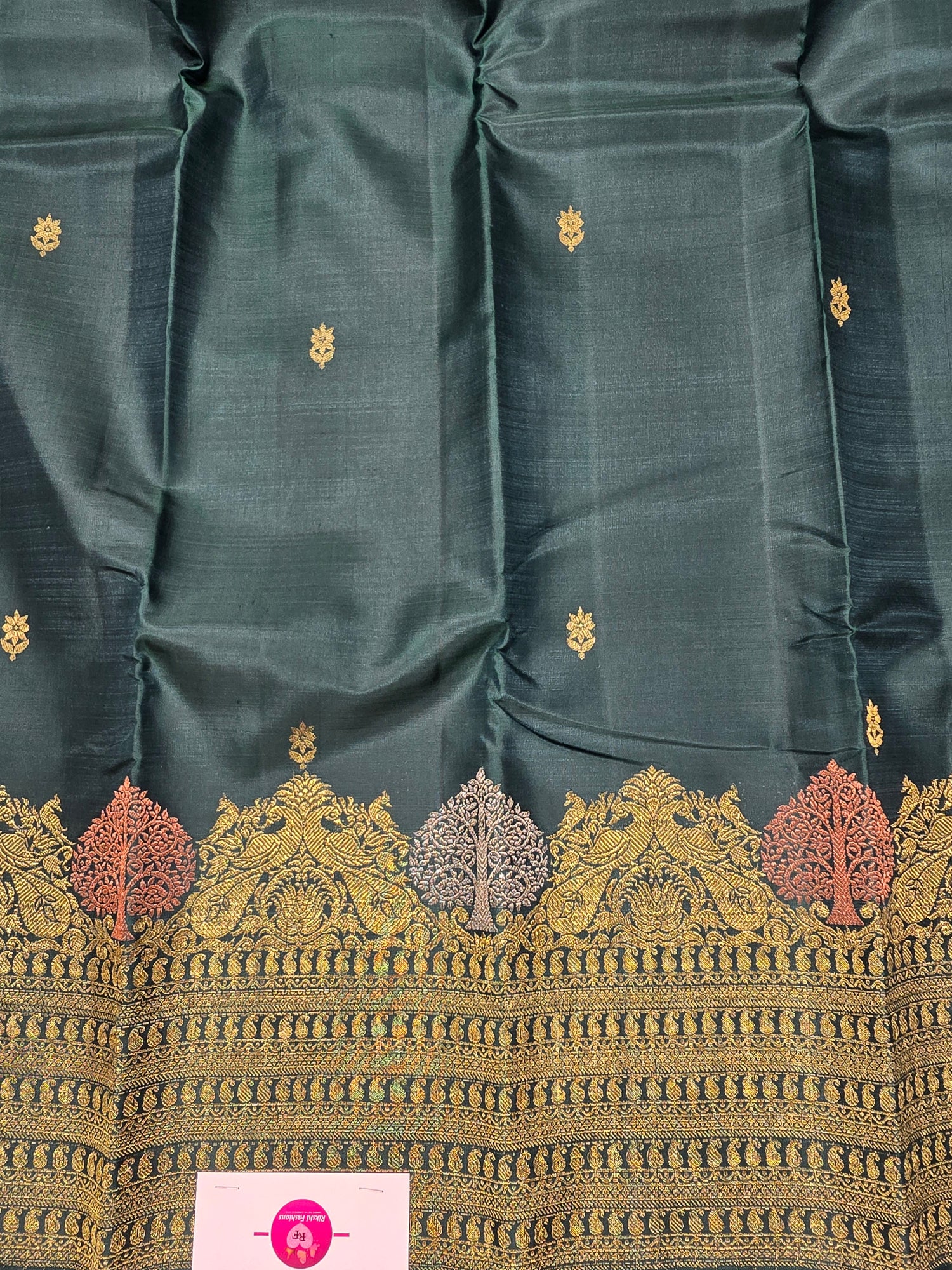 Dark green Kanjipuram Saree