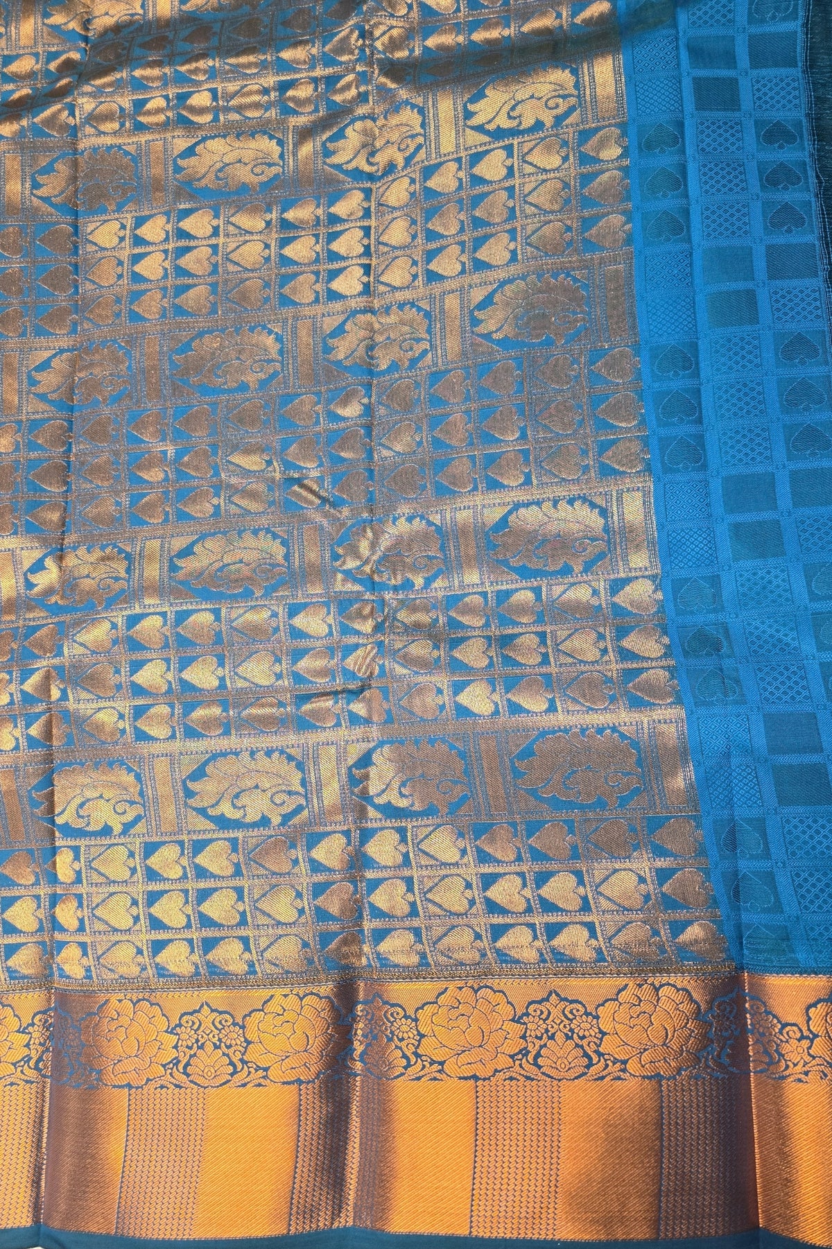 Purple Patterned Semi Silk Saree with Blue Pallu