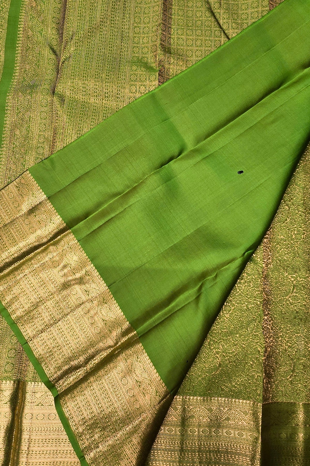 Regal Olive Green Kanchipuram Saree