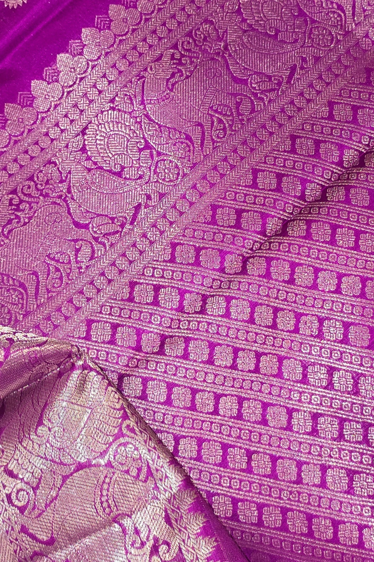 Pink Kanchipuram Silk Saree with Rich Green Border