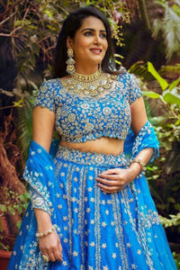 Light Blue Elegance: A Blend of Grace and Grandeur