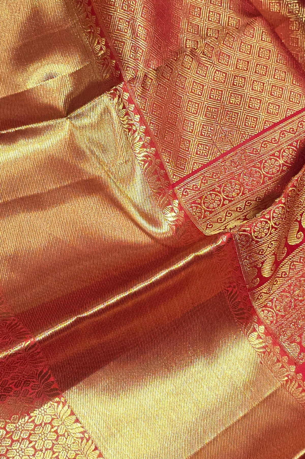 Red and Gold Kanchipuram Silk Saree with Regal Elegance
