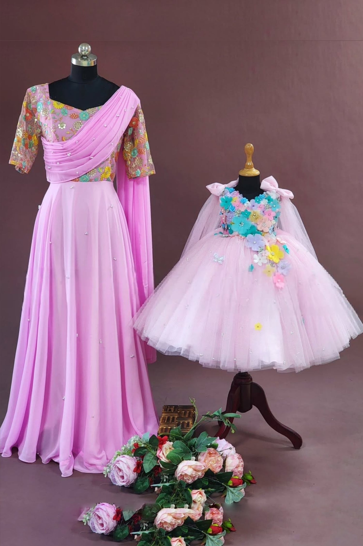 Elegant Pink Mom & Kids Matching Outfits – Perfect for Cherished Moments