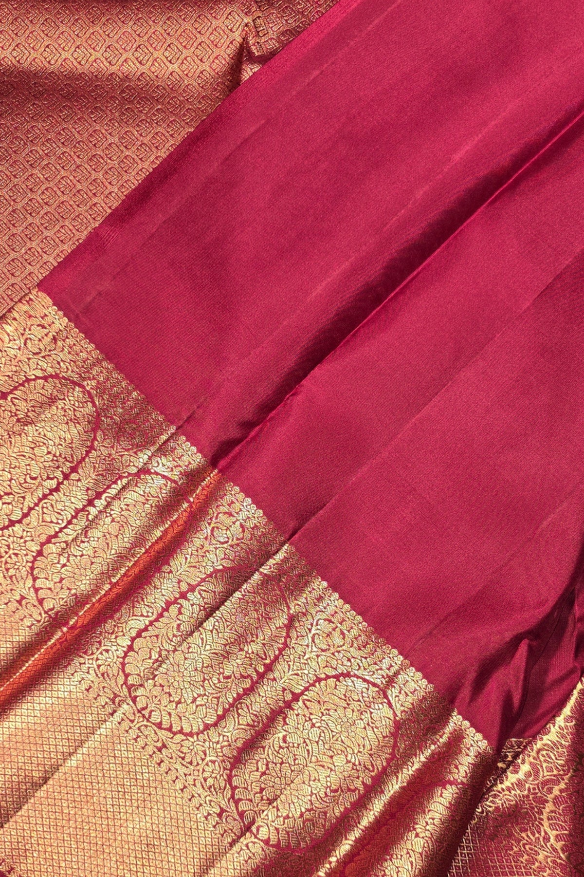 Rose Pink Kanchipuram Silk Saree with Gold Elegance