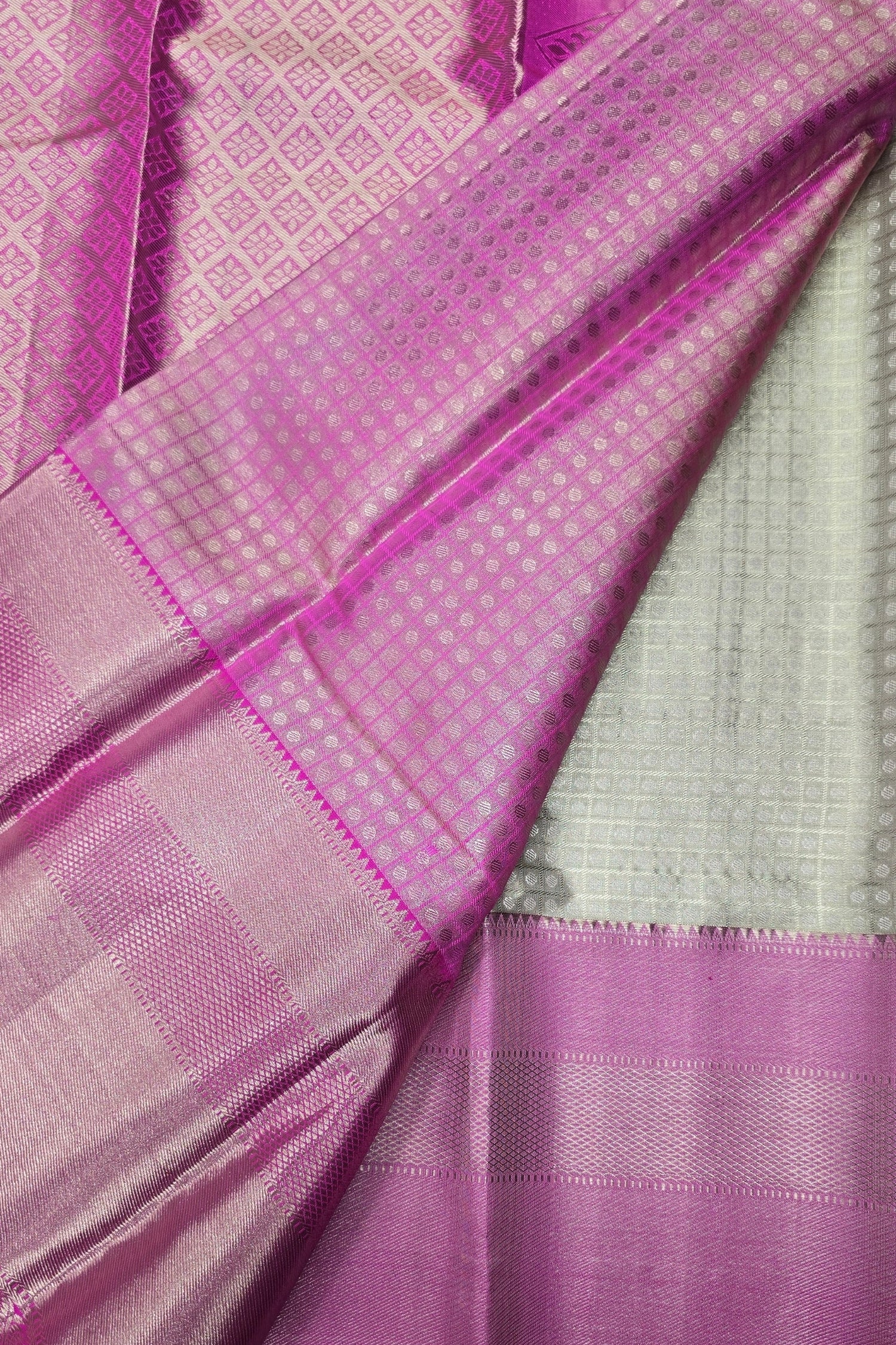 Silver Kanchipuram Silk Saree with Pink Border – Graceful & Timeless