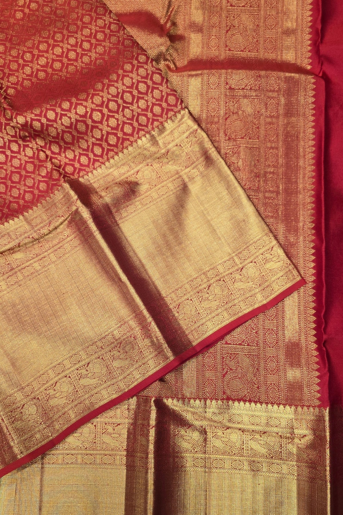 Red Kanchipuram Silk Saree with Gold Border – Regal & Traditional