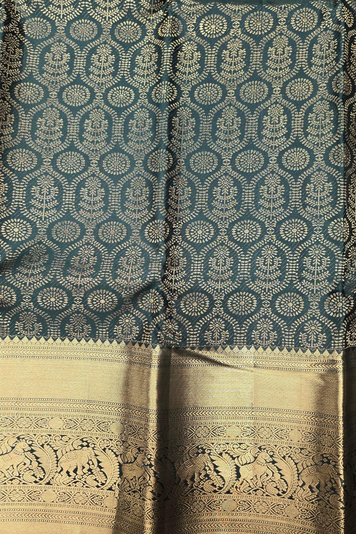Dark Green Kanchipuram Silk Saree with Gold Border – Bold & Majestic