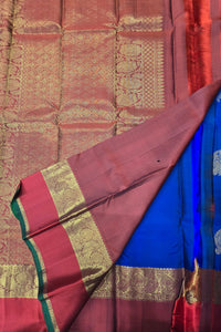 Navy Blue Kanchipuram Silk Saree with Red & Gold Border – Grand & Traditional