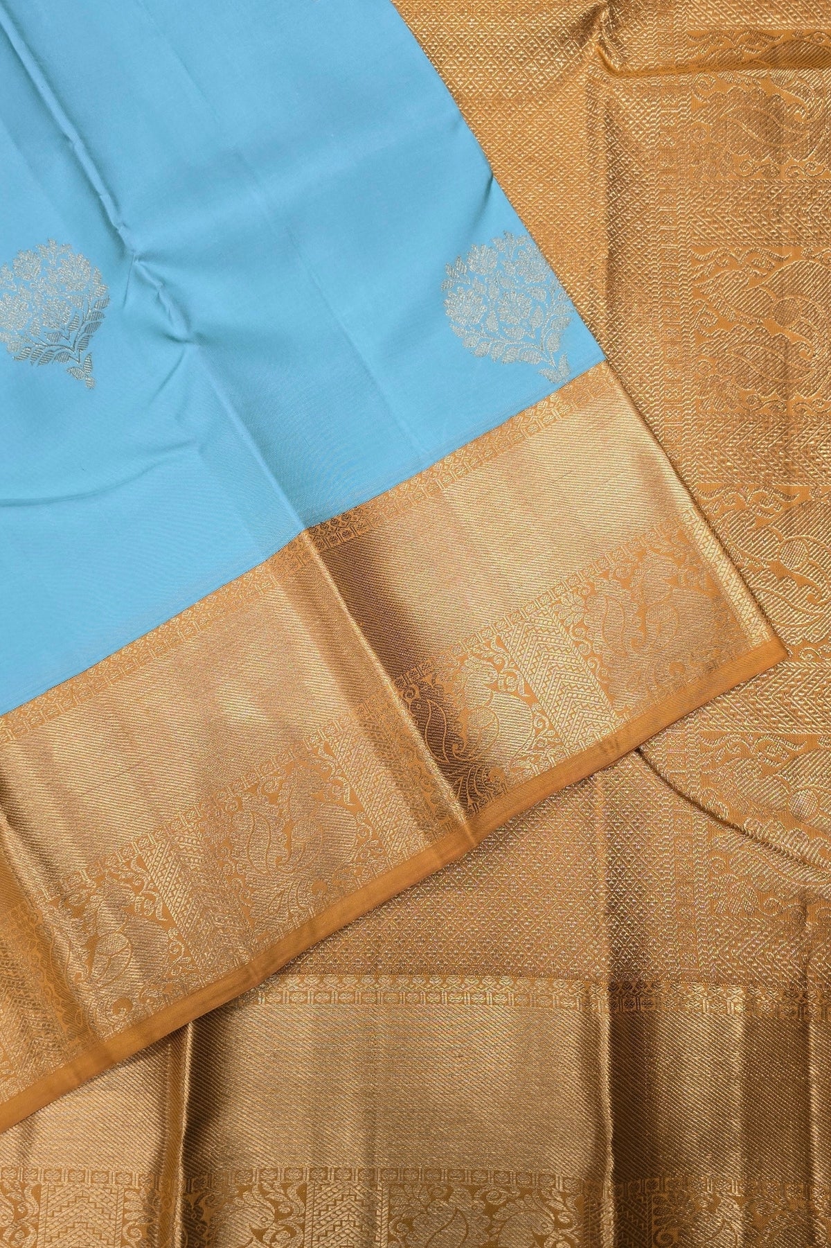 Light Blue Kanchipuram Silk Saree with Yellow Border – Fresh & Elegant