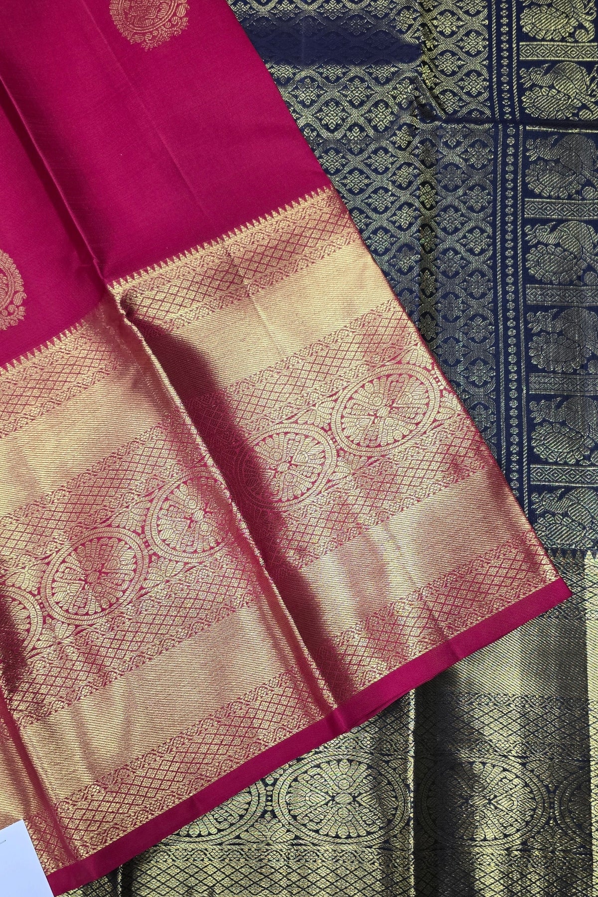 Maroon Kanchipuram Silk Saree with Teal Blue Pallu – Rich & Striking