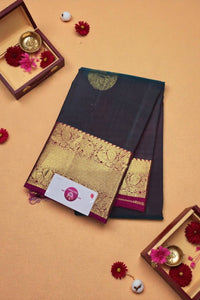 Charcoal black Kanchipuram Silk Saree with Reddish Pink Pallu – Subtle & Elegant