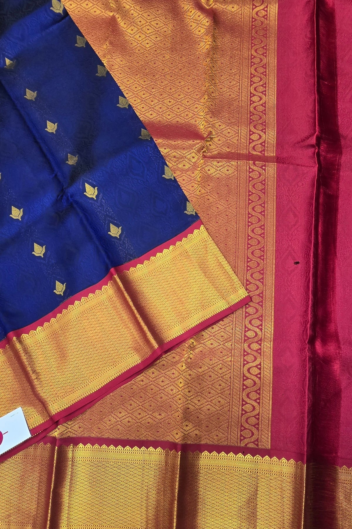 Blue Kanchipuram Silk Saree with Pink Border – Bright & Traditional