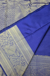 Blue Kanchipuram Silk Saree with Golden Pattern – Graceful & Festive