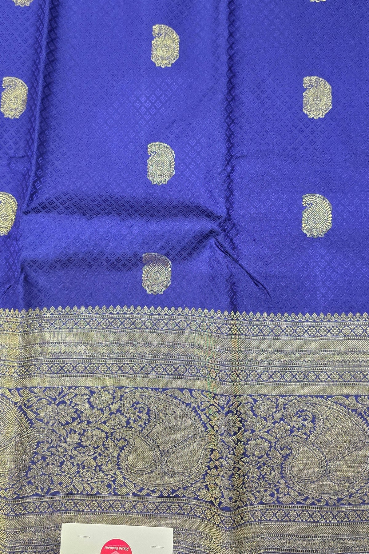 Blue Kanchipuram Silk Saree with Golden Pattern – Graceful & Festive
