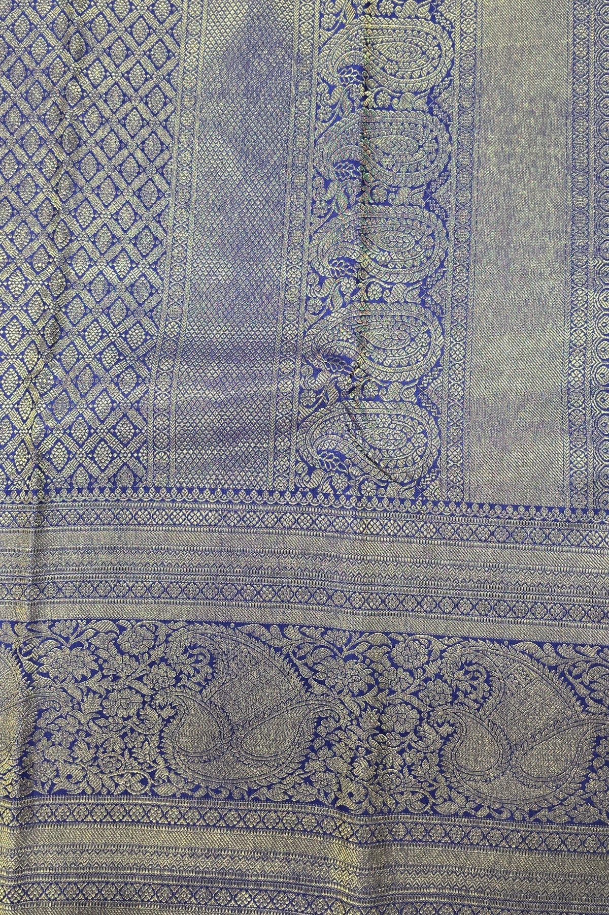 Blue Kanchipuram Silk Saree with Golden Pattern – Graceful & Festive