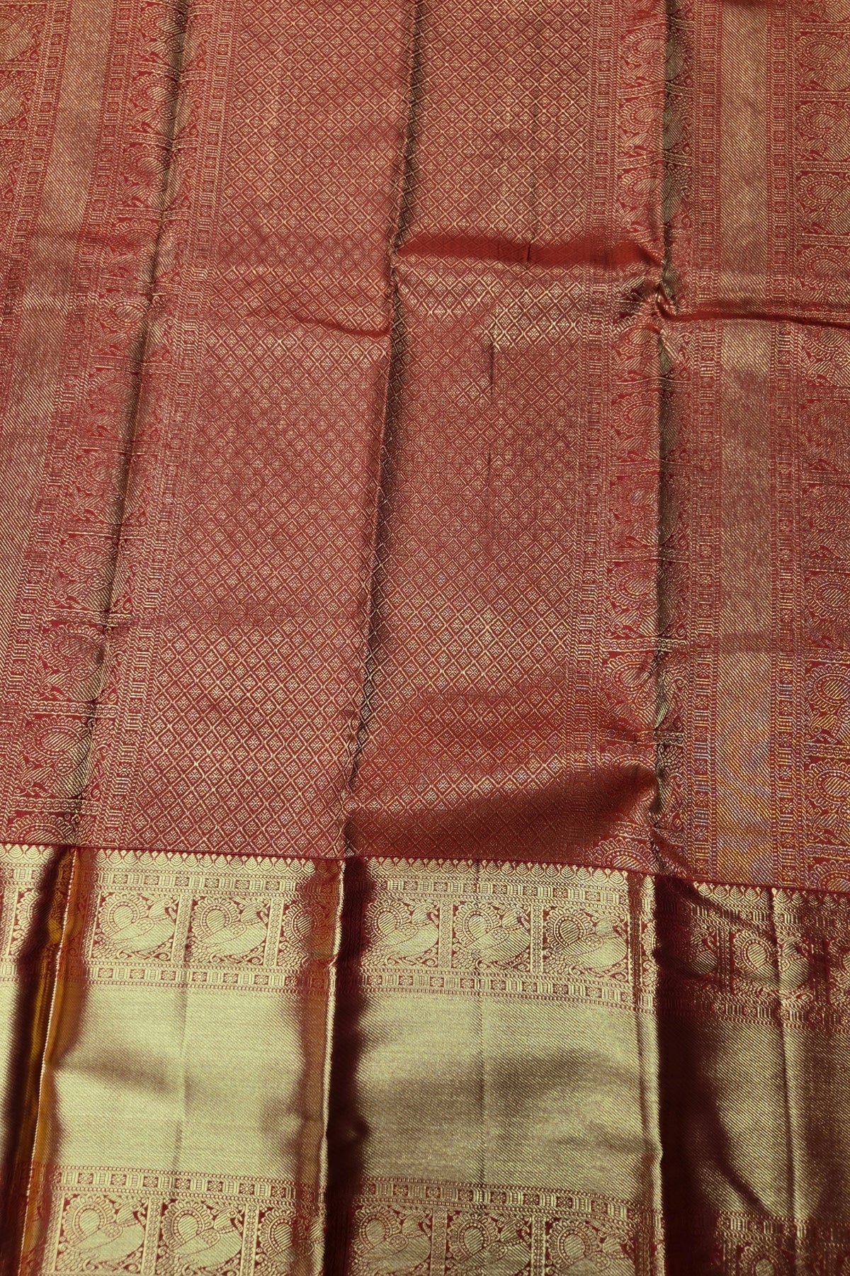 Red Kanchipuram Silk Saree with Gold Border - Elegance