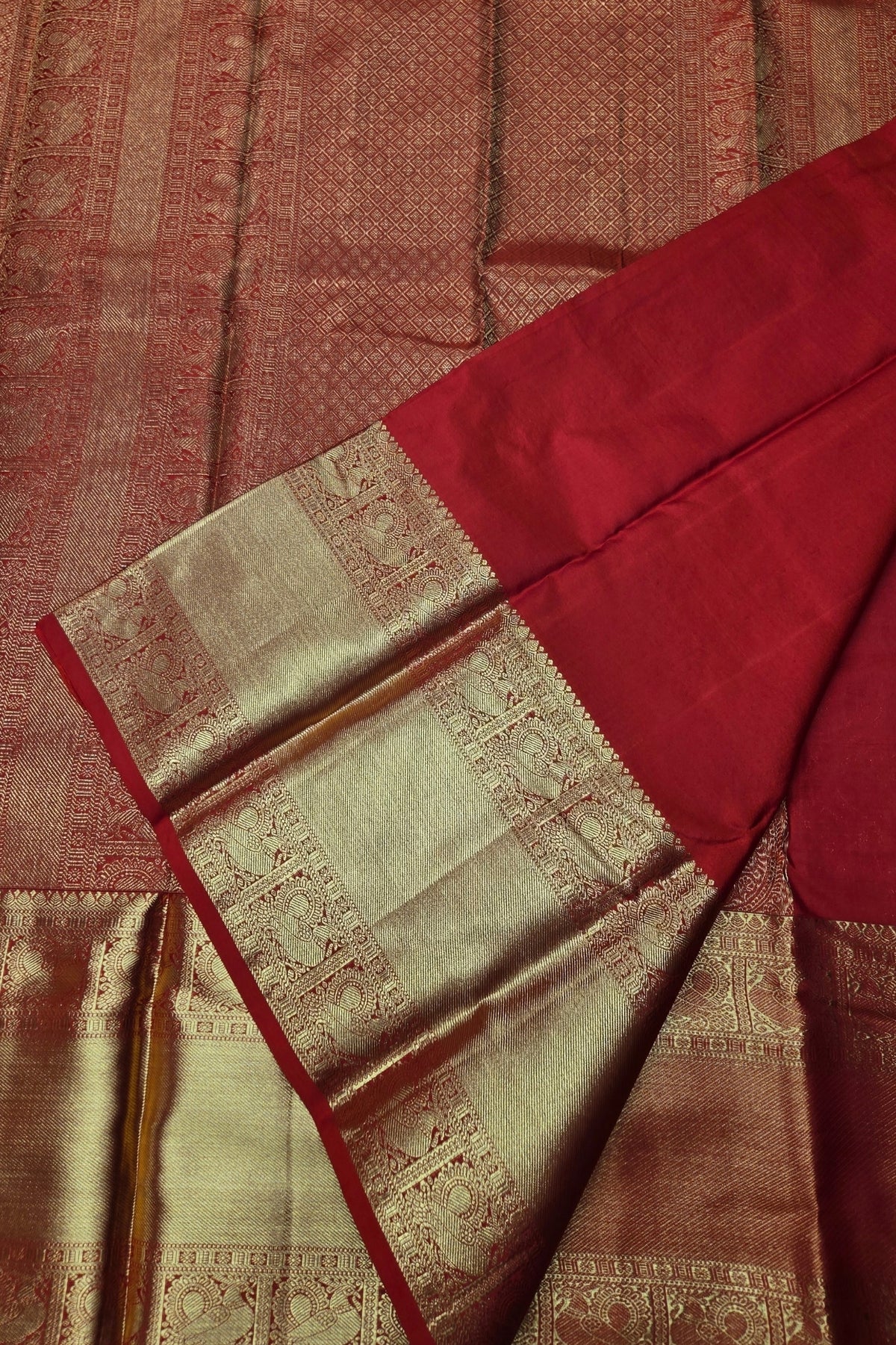 Red Kanchipuram Silk Saree with Gold Border - Elegance