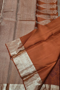 Elegant Maroon Kanchipuram Silk Saree with Gold Border
