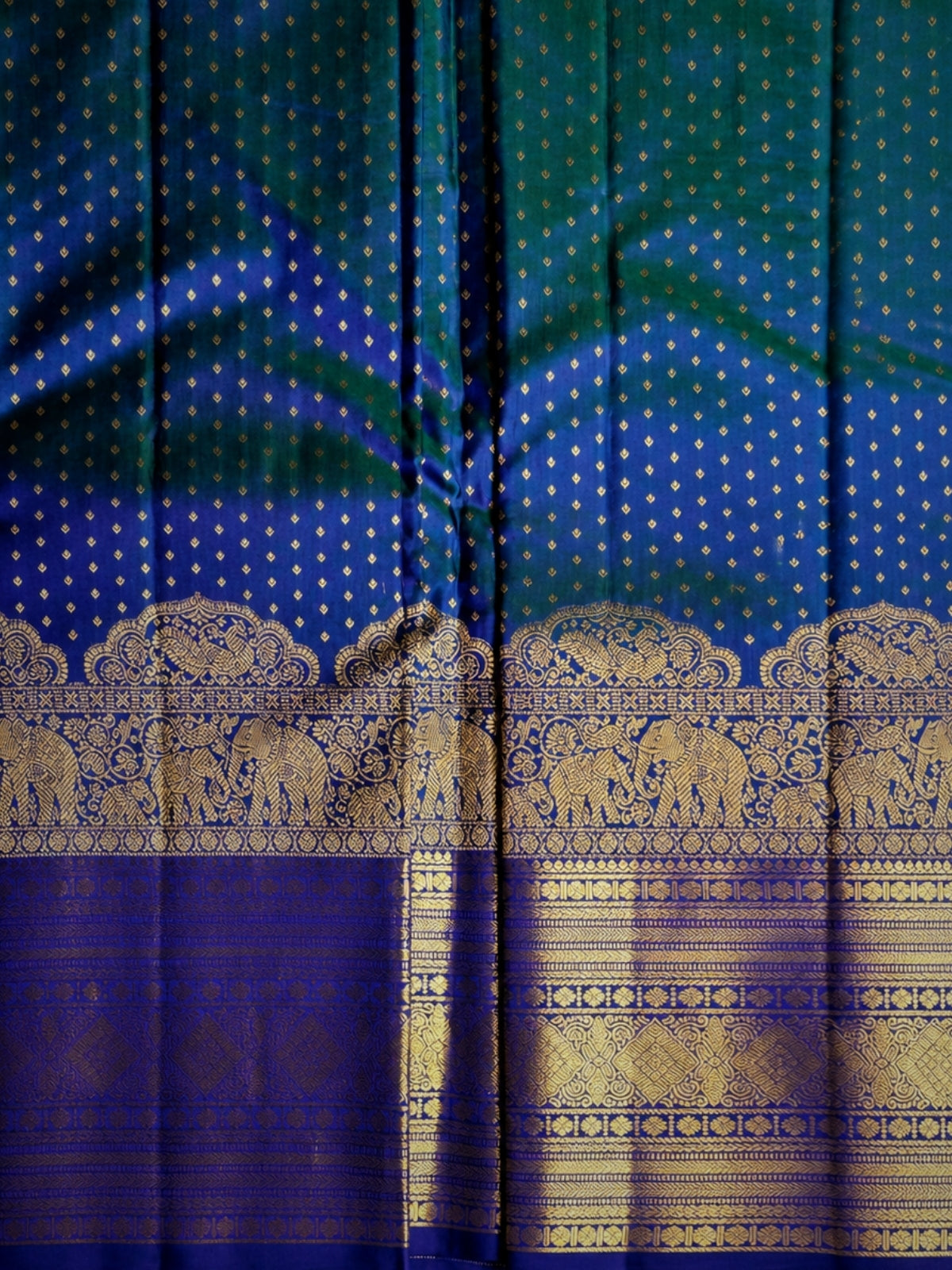 Elegant Blue Silk Saree – Classic Charm and Grace