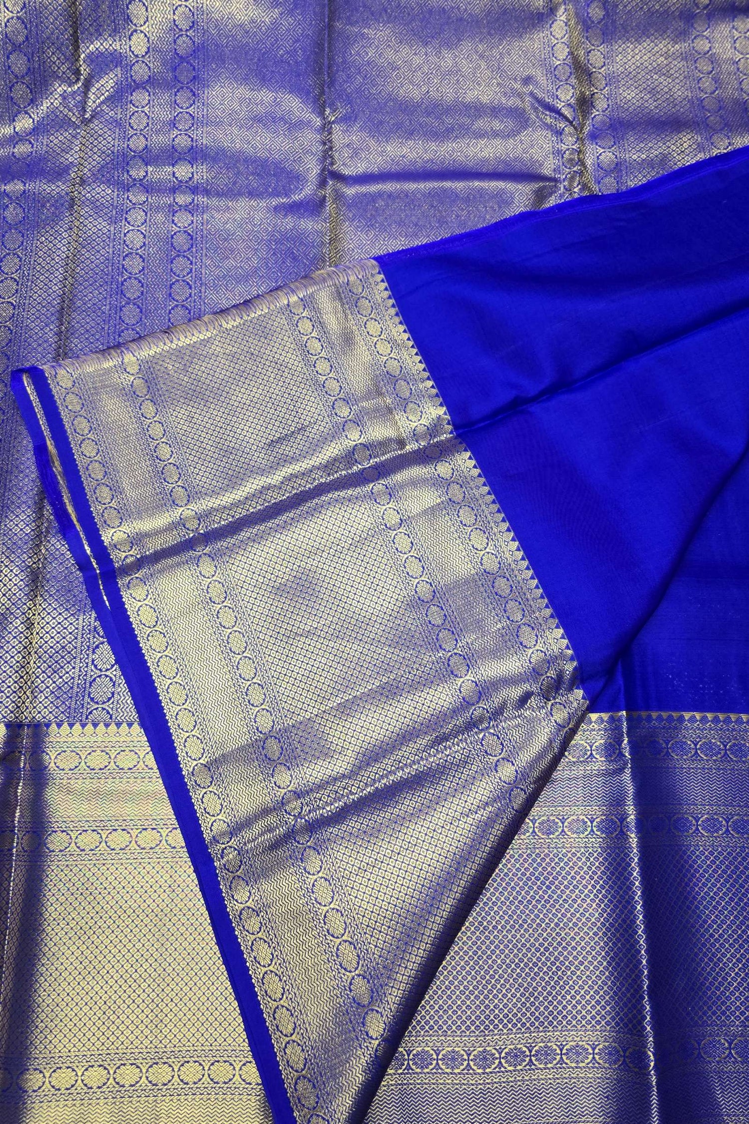 Royal Blue Kanchipuram Silk Saree with Intricate Zari Work