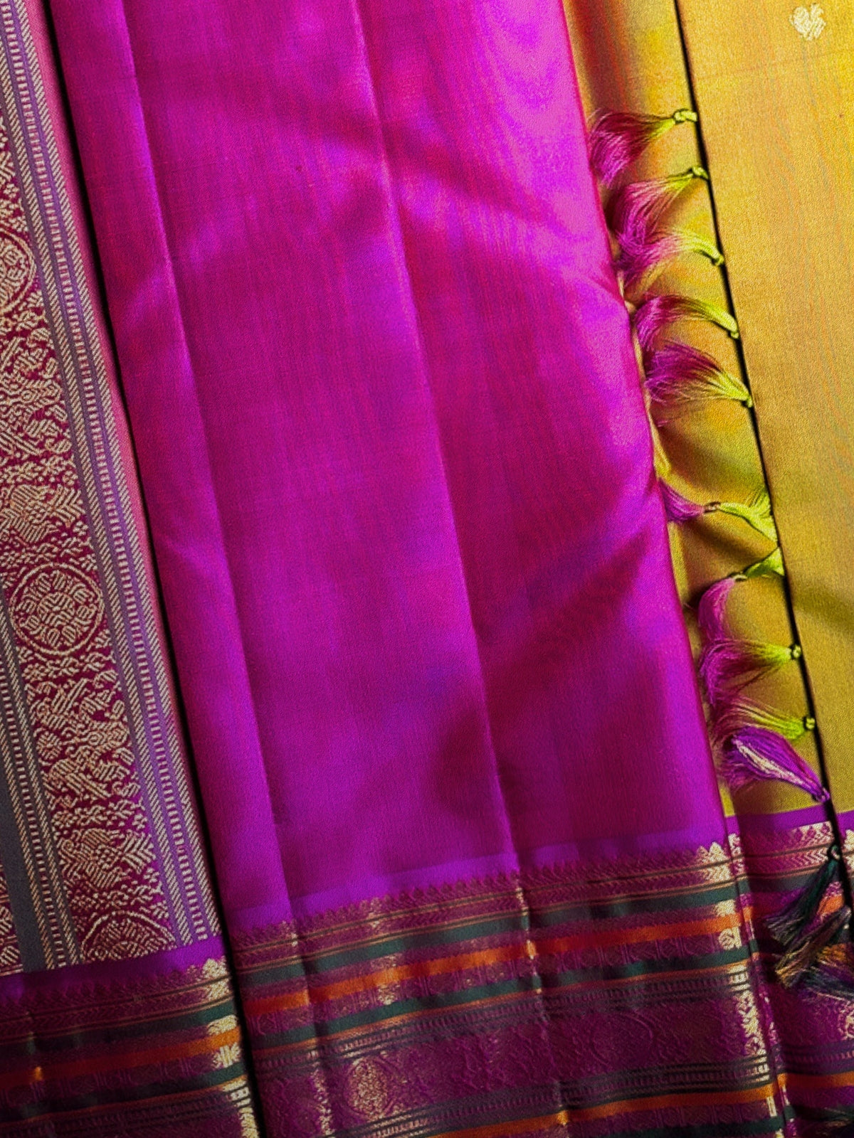 Army Green and Mulberry Pink Silk Saree – A Colour Fusion