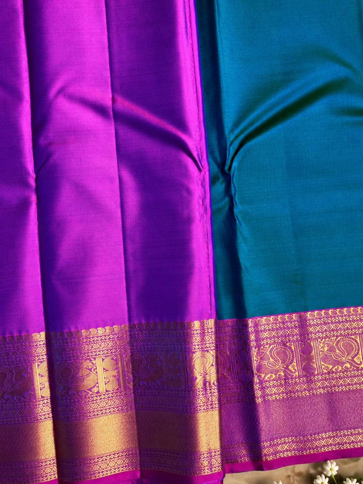 Egyptian Blue Silk Saree – A Touch of Regal Sophistication