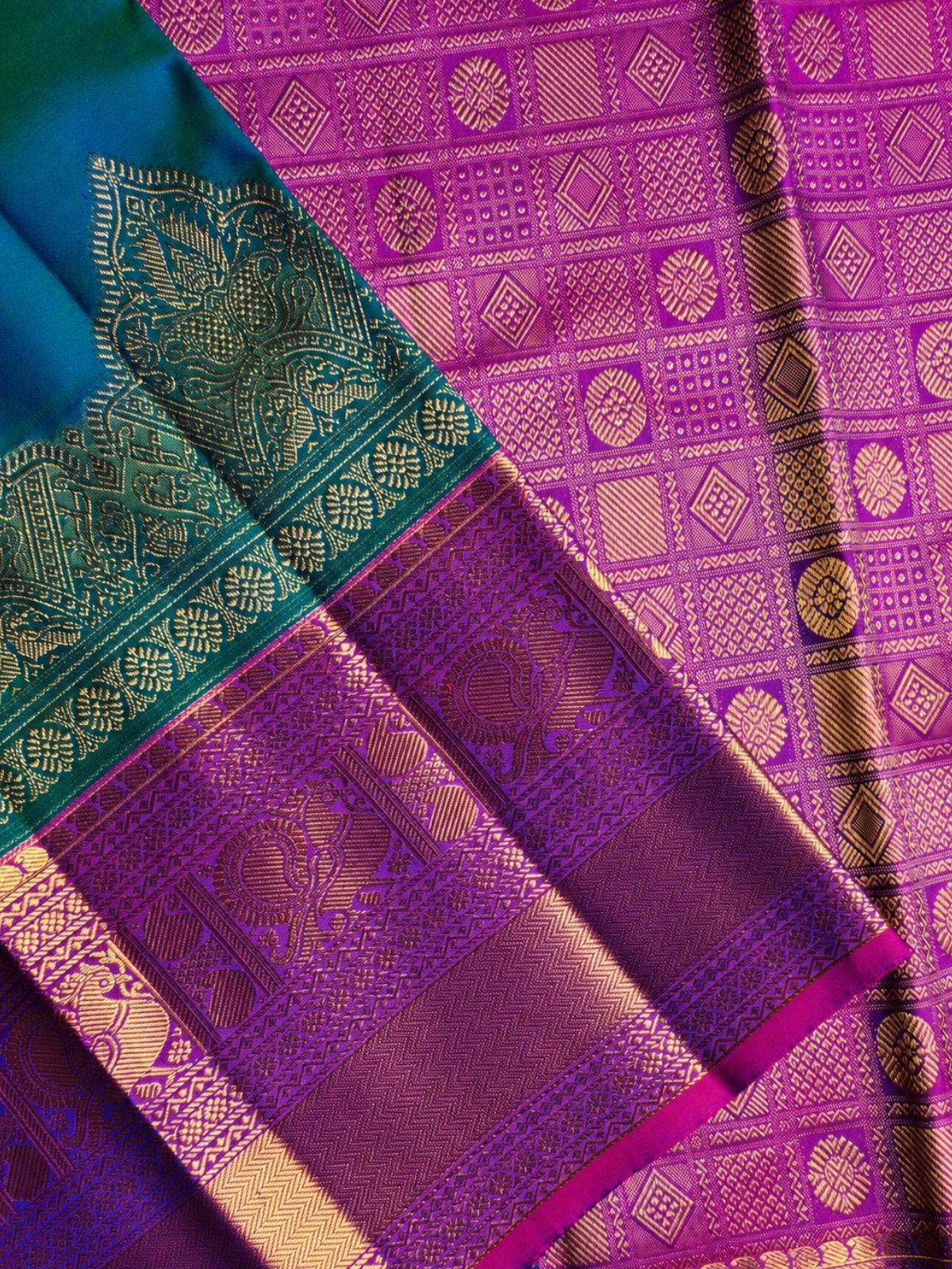 Egyptian Blue Silk Saree – A Touch of Regal Sophistication