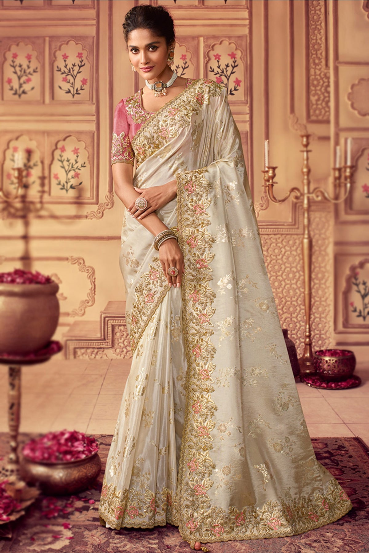 Thread Embroidered Chinnon Off-White Saree