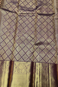 Textured fabric with diamond pattern and gold border