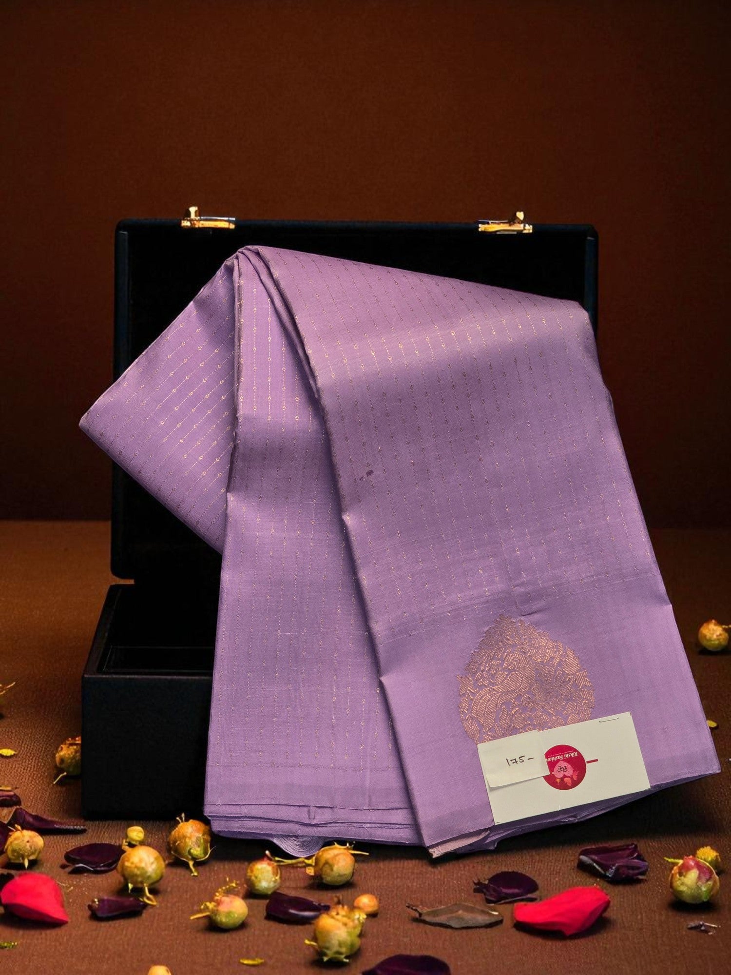 Elegant Lavender Kanchipuram Silk Saree